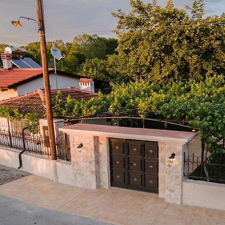 Villa La Varik 3 リトコロン エクステリア 写真